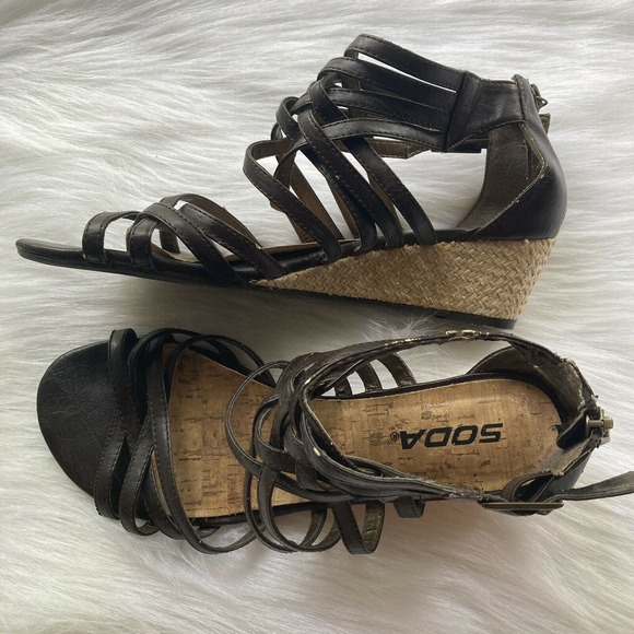 Soda Wedge Heels Sz 8.5 Brown Faux Leather Strappy Shoes Summer Metallic Womens - Picture 4 of 9